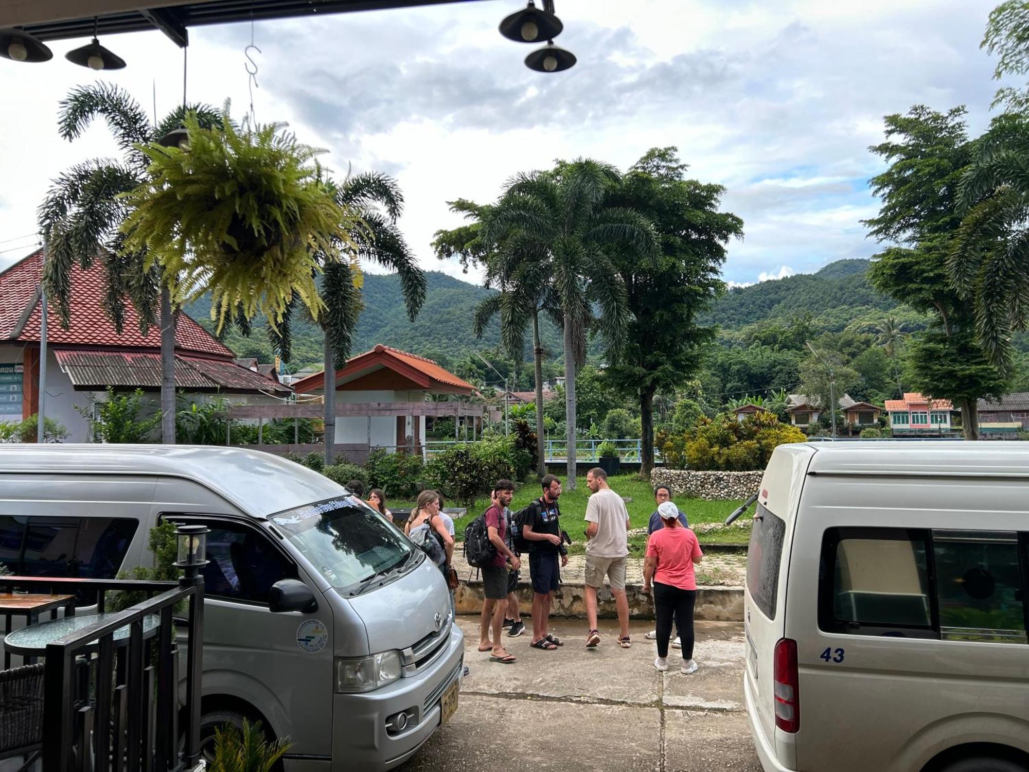 Saranya River House สรัญญาริเวอร์เฮาส์ Mae Ai Luaran gambar
