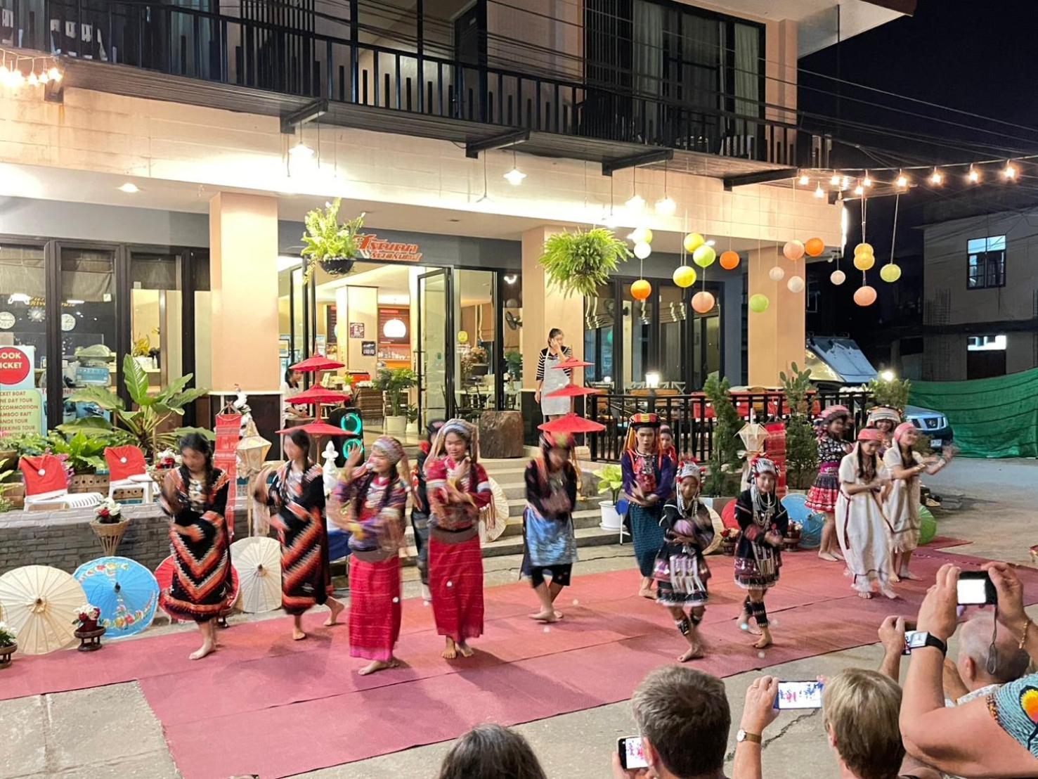 Saranya River House สรัญญาริเวอร์เฮาส์ Mae Ai Luaran gambar
